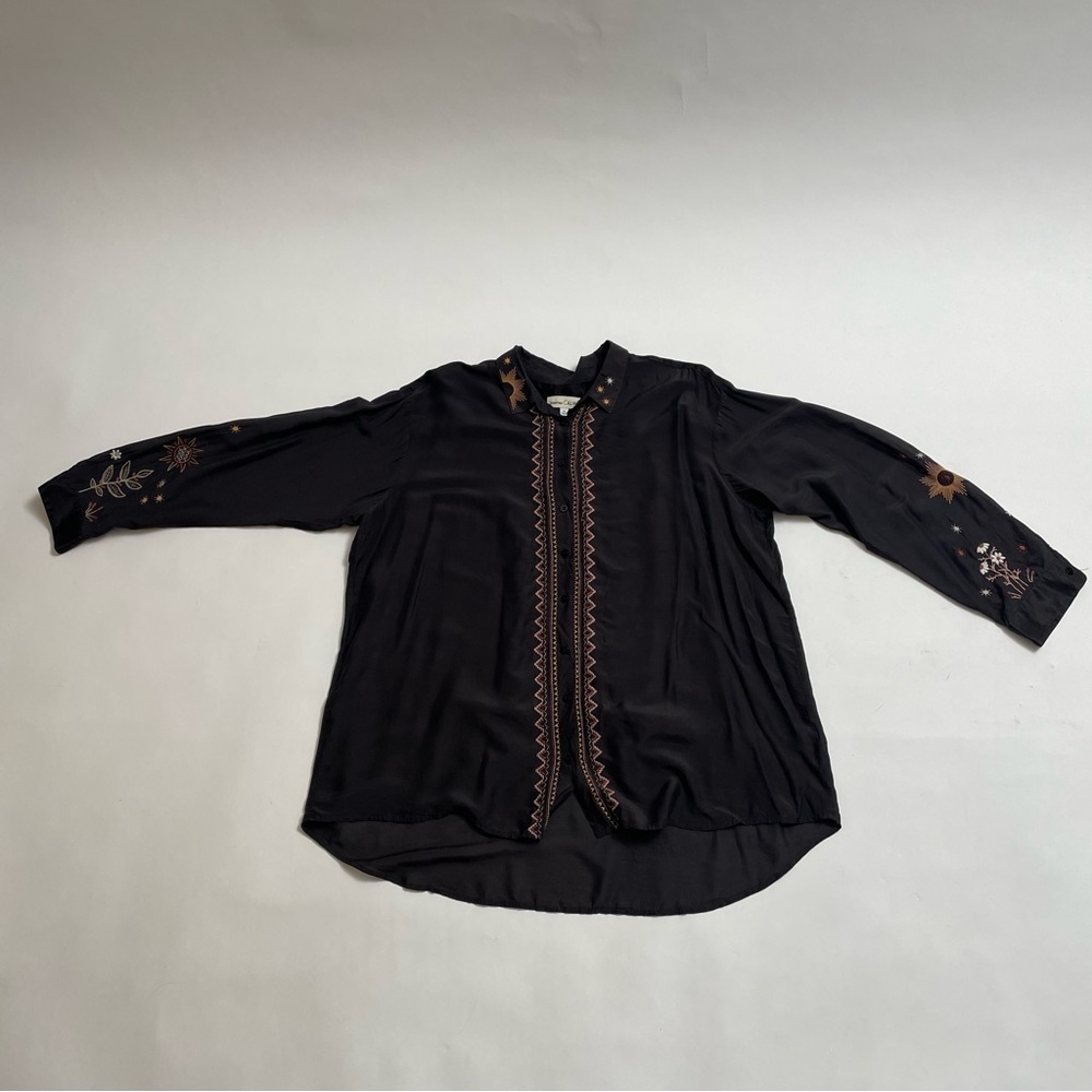JOHNNY WAS CALME silk blend embroidered oversized button down